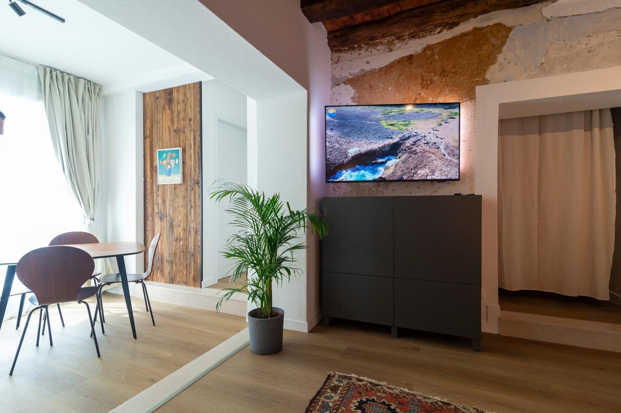 Ca Glera - Vintage Design Apartment Revine Lago エクステリア 写真